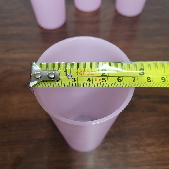 Tupperware #115 Pink 12 Ounce Plastic Stackable Drinking Cups Set Of 4 Like New - Picture 6 of 6